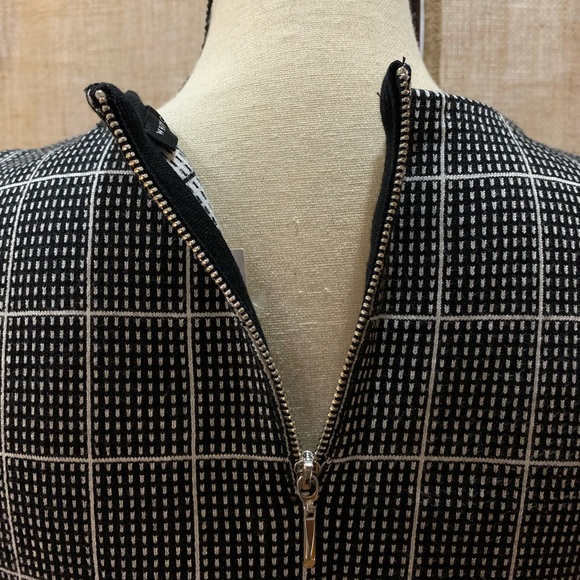 White House Black Market Peplum Top- Black and Ecru - Picture 6 of 9